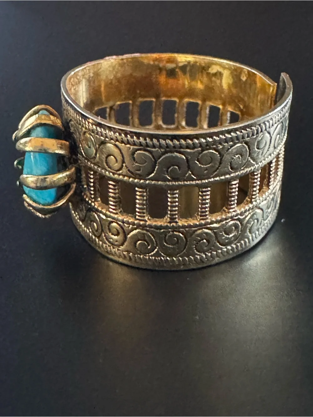 Gold Tone Turquoise Blue Wide Band Claw Prong Statement Ring - Size 7